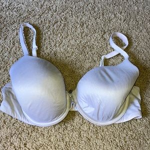 Victoria’s Secret bra in off white